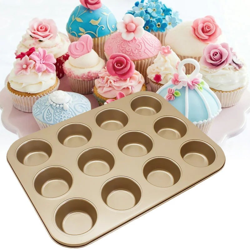 Nieprzywierająca forma do babe – Kitchen Essentials Baking Tray recenzja i cena